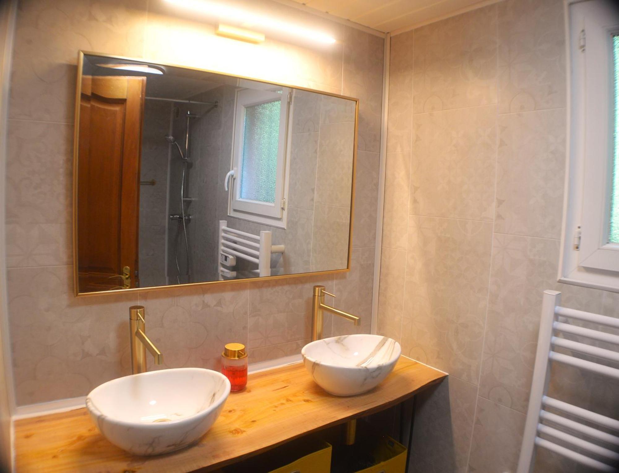La Rose Des Vents & Spa - Gite La Parenthese Neoules Bagian luar foto